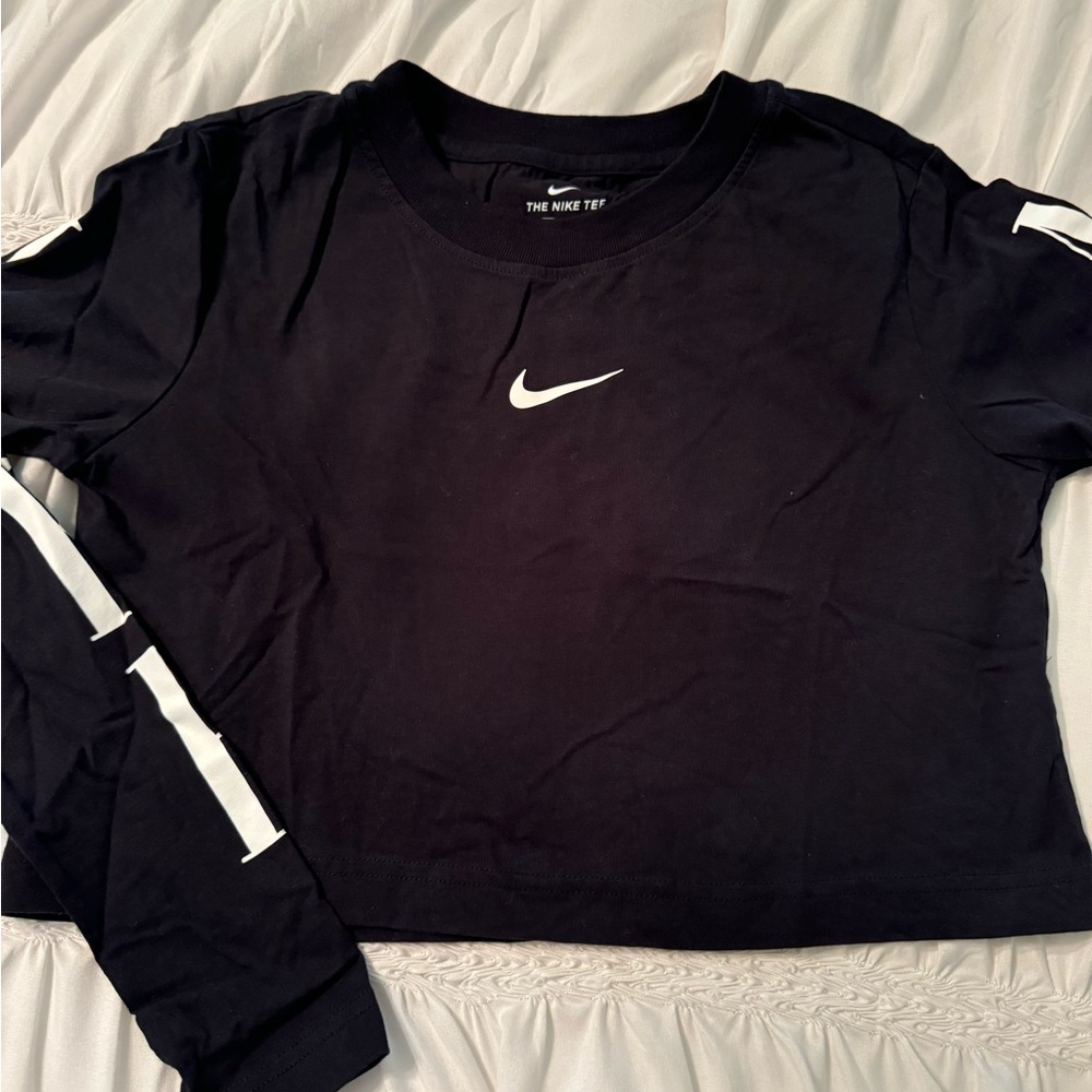 Nike Cropped Long Sleeve